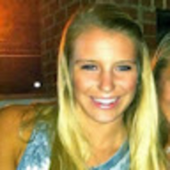 Meet your Posher, Ashley - Picture 1 of 1